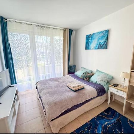Apt Disneyland Paris 2 Chambres, Parking, Bus A 1Mn Montévrain Exterior photo